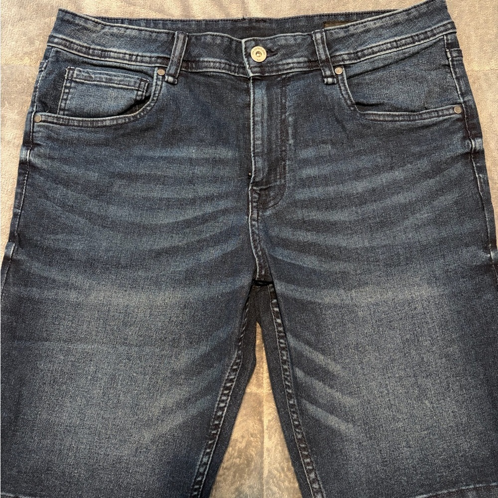 The Perfect Jean NYC Men's Dark Blue Denim Jean Shorts Size 34 Mint